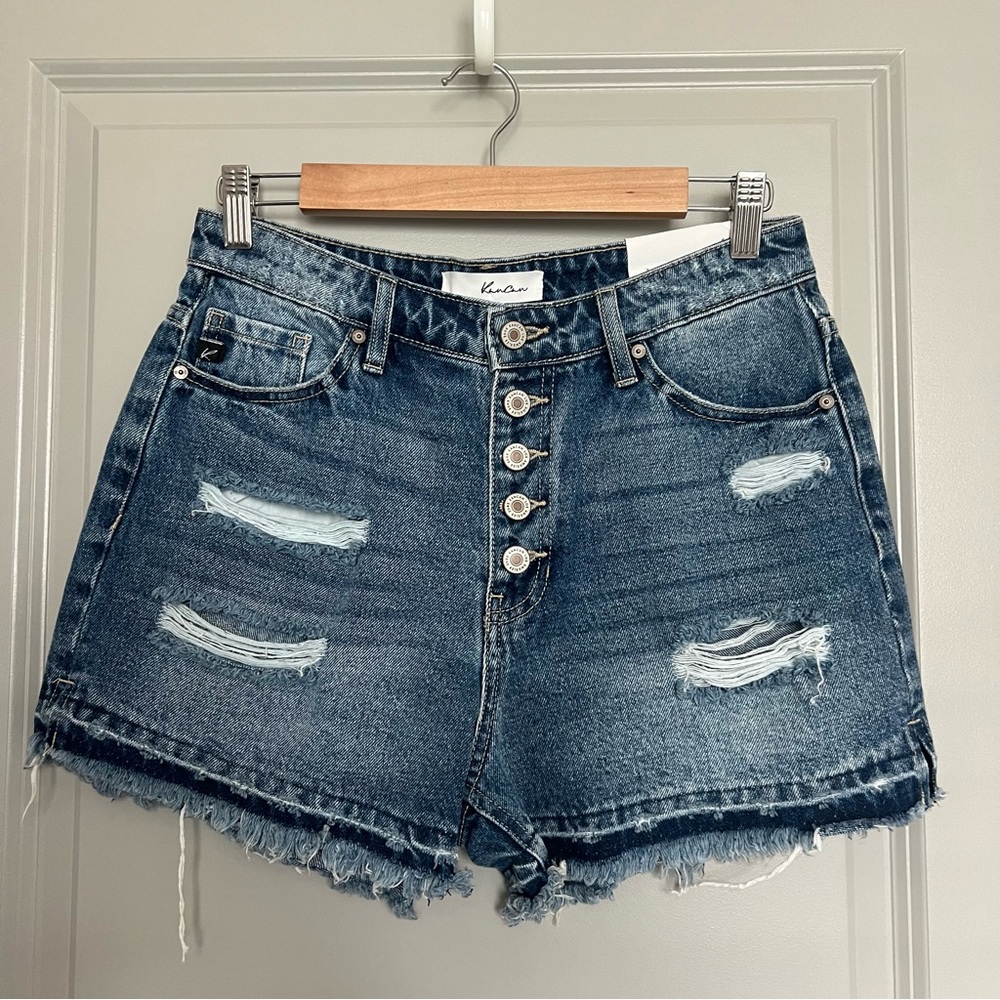 KanCan | Distressed Medium Wash High Rise Denim Shorts NWT Size M